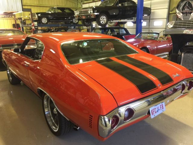 1972 Orange Chevrolet Chevelle Coupe