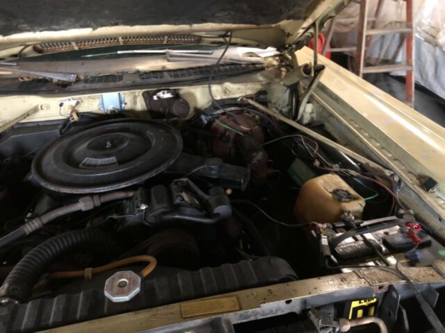 1972 Yellow Plymouth Plymouth Sport Fury Wagon Wagon