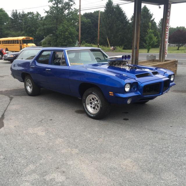 1972 Blue Pontiac GTO Wagon