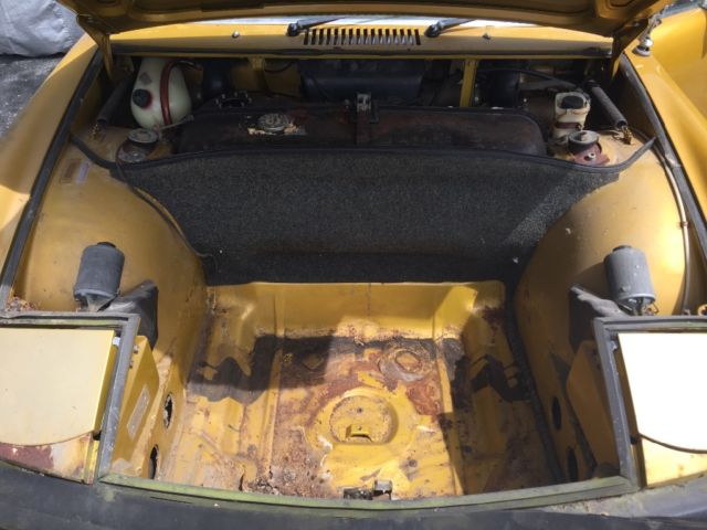 1972 Gold Porsche 914 Coupe