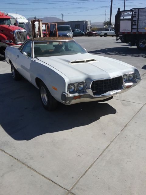 1972 White Ford Ranchero