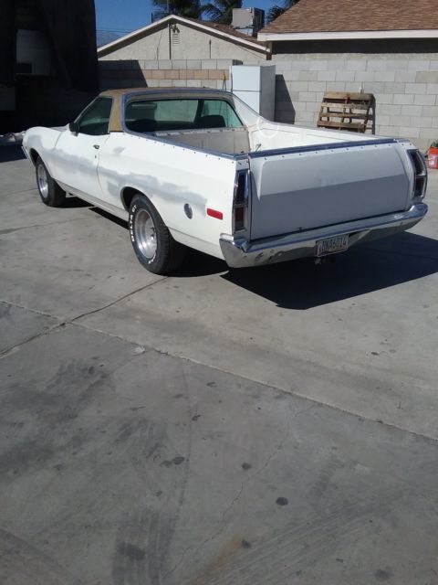 1972 White Ford Ranchero