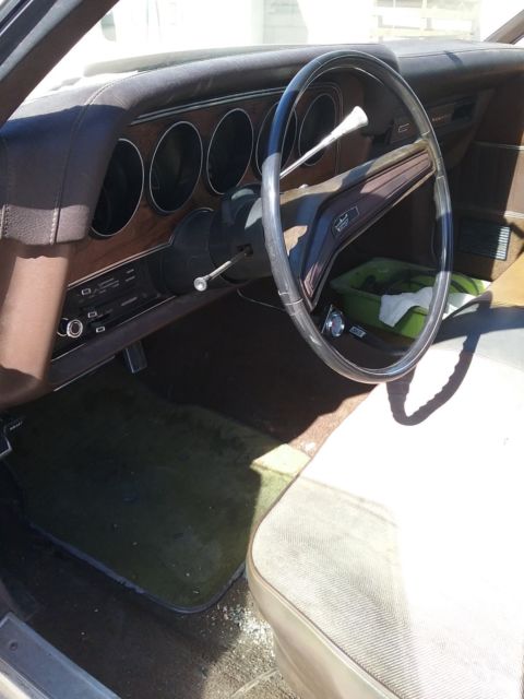 1972 White Ford Ranchero