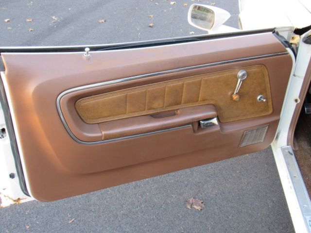 1972 White Ford Ranchero
