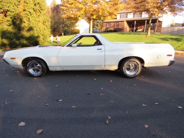 1972 White Ford Ranchero