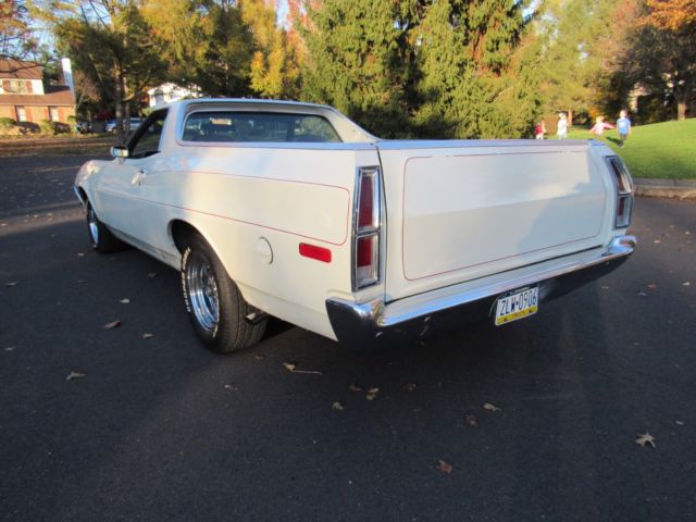 1972 White Ford Ranchero