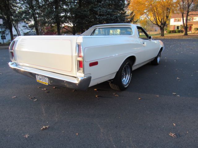 1972 White Ford Ranchero
