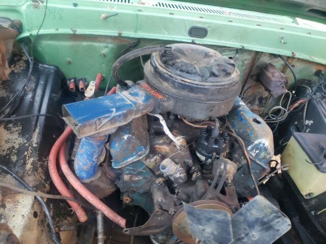 1972 Green Ford F-100 Standard Cab Pickup