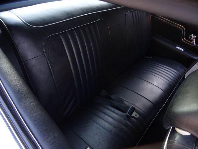 1972 White Black Stripes Chevrolet Chevelle Coupe