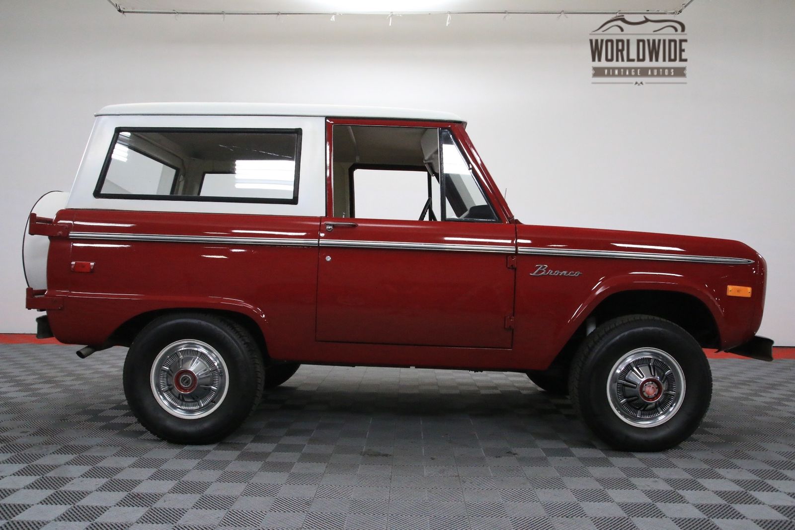 1972 Red Ford Bronco