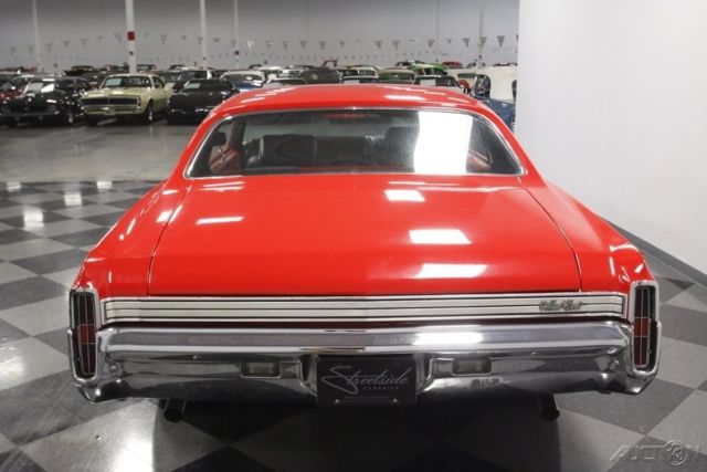1972 Red Chevrolet Monte Carlo