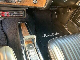 1972 Gold Chevrolet Monte Carlo Coupe