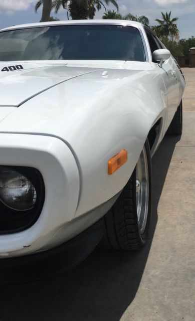 1972 White Plymouth Satellite Coupe