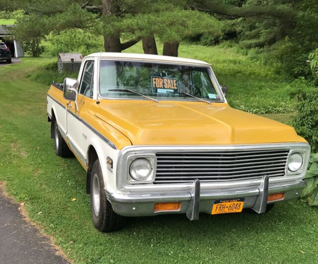 1972 yellow & white Chevrolet C-10 8' bed pickup