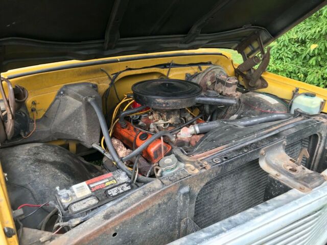 1972 yellow & white Chevrolet C-10 8' bed pickup