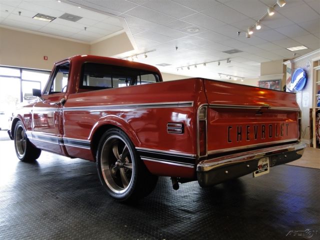 1972 Red Chevrolet C-10
