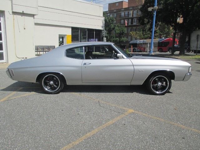 1972 Silver Chevrolet Chevelle Coupe