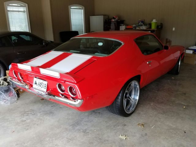 1972 Lingerie Red/white stripes Chevrolet Camaro Coupe