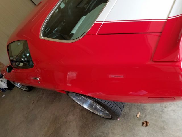 1972 Lingerie Red/white stripes Chevrolet Camaro Coupe