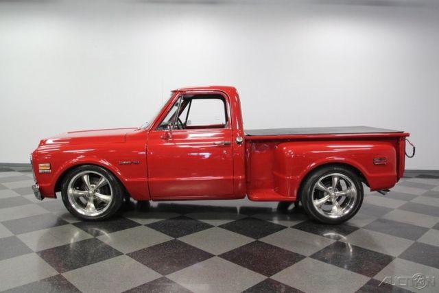 1972 Red Chevrolet C10