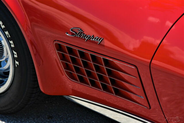 1972 Red Chevrolet Corvette