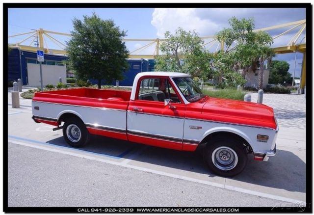 1972 White Chevrolet C-10