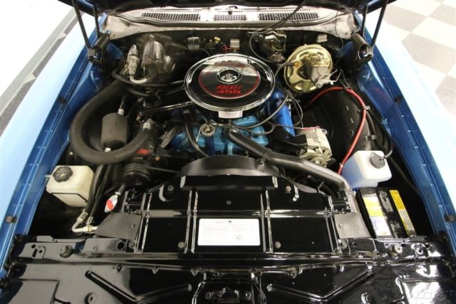 1972 White Oldsmobile Cutlass