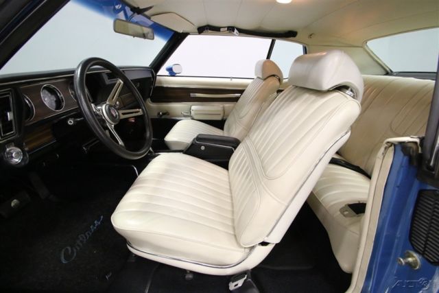 1972 White Oldsmobile Cutlass