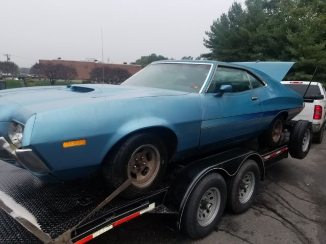 1972 Blue Ford Torino Fastback