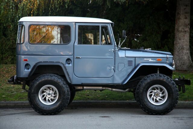 1972 Blue Toyota Land Cruiser SUV