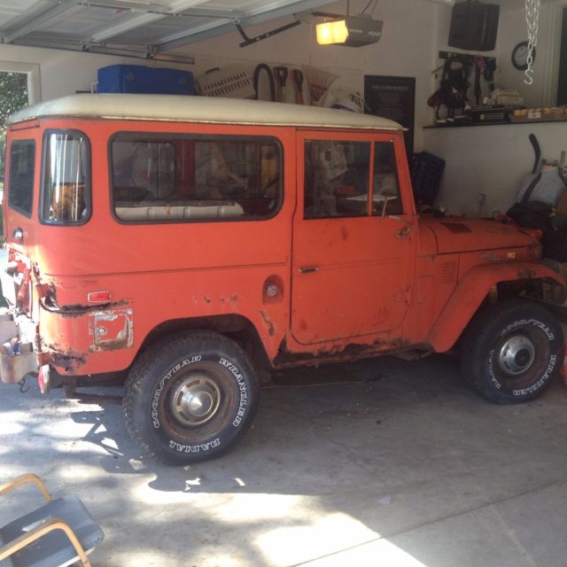 1972 red Toyota Land Cruiser