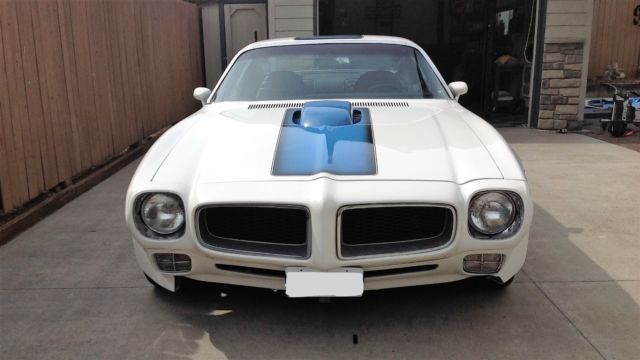 1972 White Pontiac Trans Am Coupe