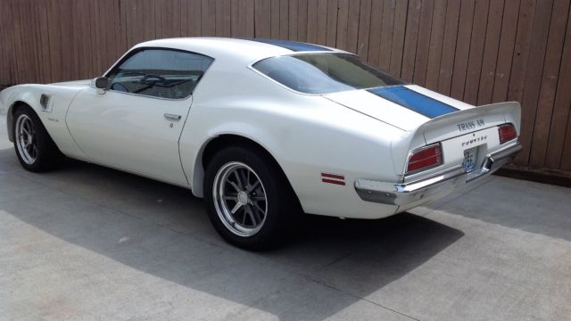 1972 White Pontiac Trans Am Coupe