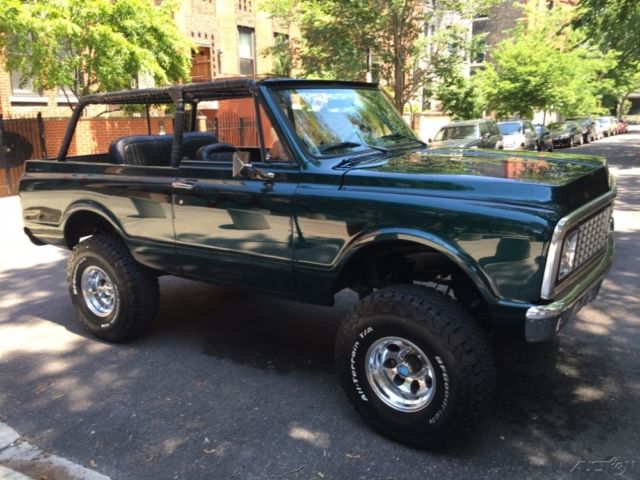 1972 Black Chevrolet K5 Blazer SUV