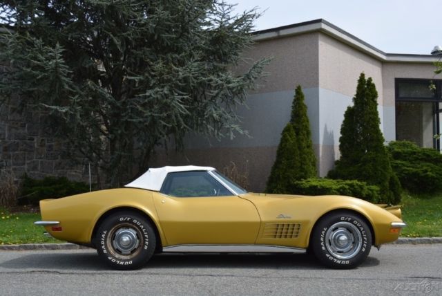1972 Yellow Chevrolet Corvette Convertible