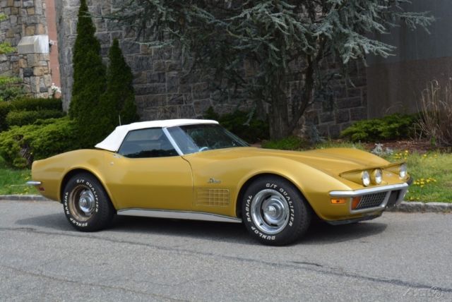 1972 Yellow Chevrolet Corvette Convertible