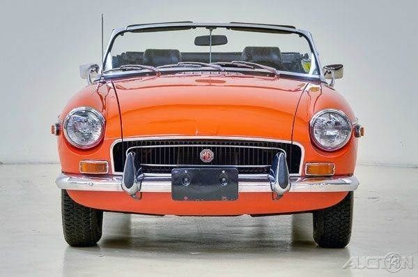 1972 Black Chevrolet C10