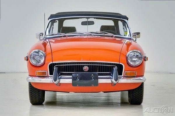 1972 Black Chevrolet C10