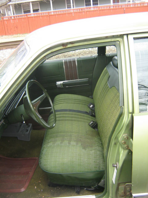 1972 Green Chrysler Newport Sedan