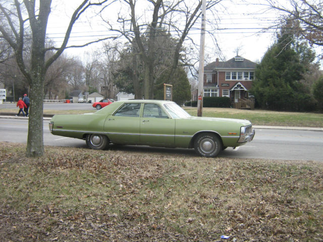 1972 Green Chrysler Newport Sedan
