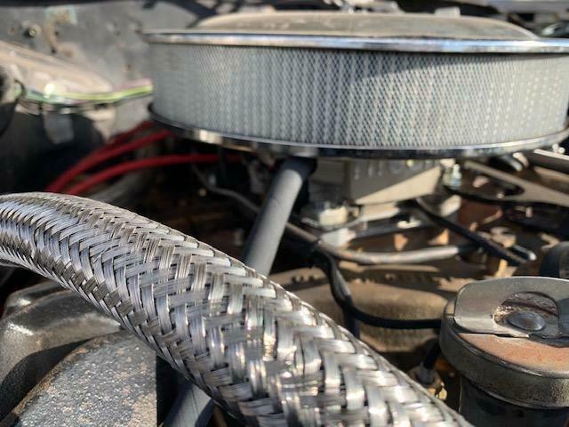 1972 White Oldsmobile Custom Cruiser