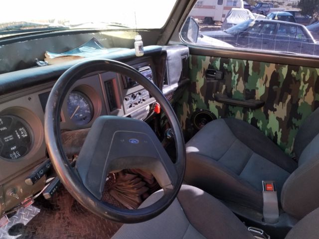 1972 Gray Volkswagen Beetle - Classic Coupe