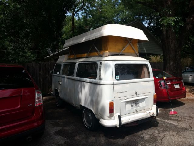 1972 White Volkswagen Bus/Vanagon Van Camper