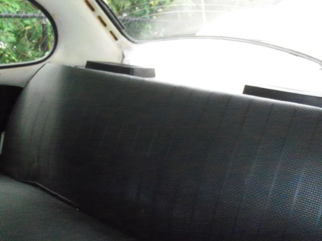 1972 Yellow Volkswagen Beetle - Classic