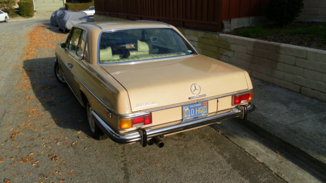 1973 Tan Mercedes-Benz 200-Series Coupe
