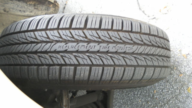 1973 Tan Mercedes-Benz 200-Series Coupe