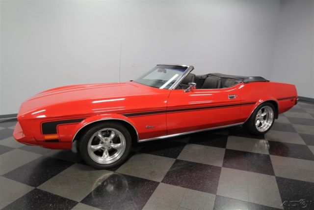 1973 Red Ford Mustang
