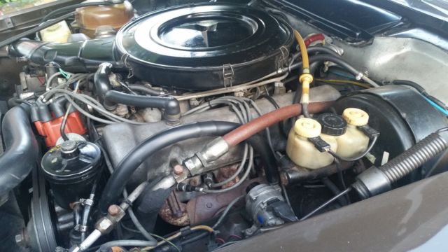 1973 brown enamel Mercedes-Benz 400-Series Sedan