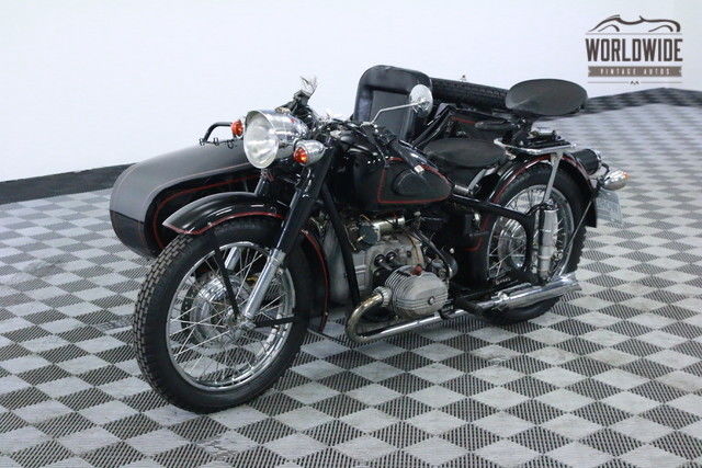 1973 Black BMW BIKE