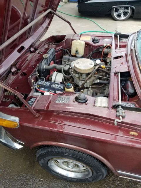 1973 Burgundy BMW 2002 Coupe